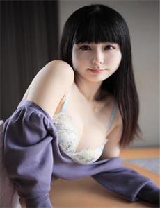 走天山的女人