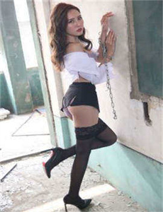 丝袜美女老师